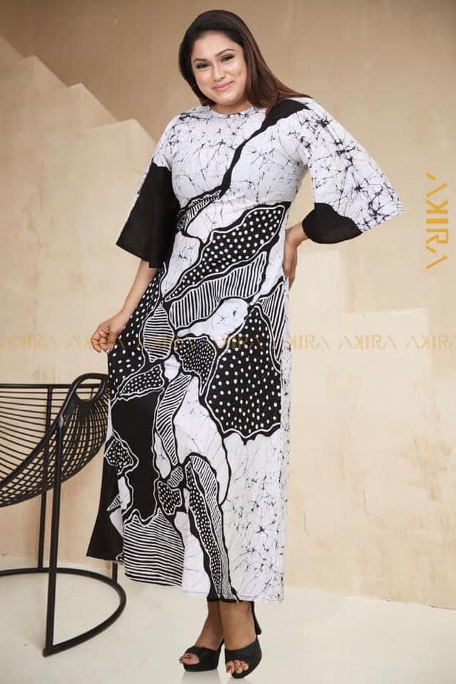 Lune Batik Dress