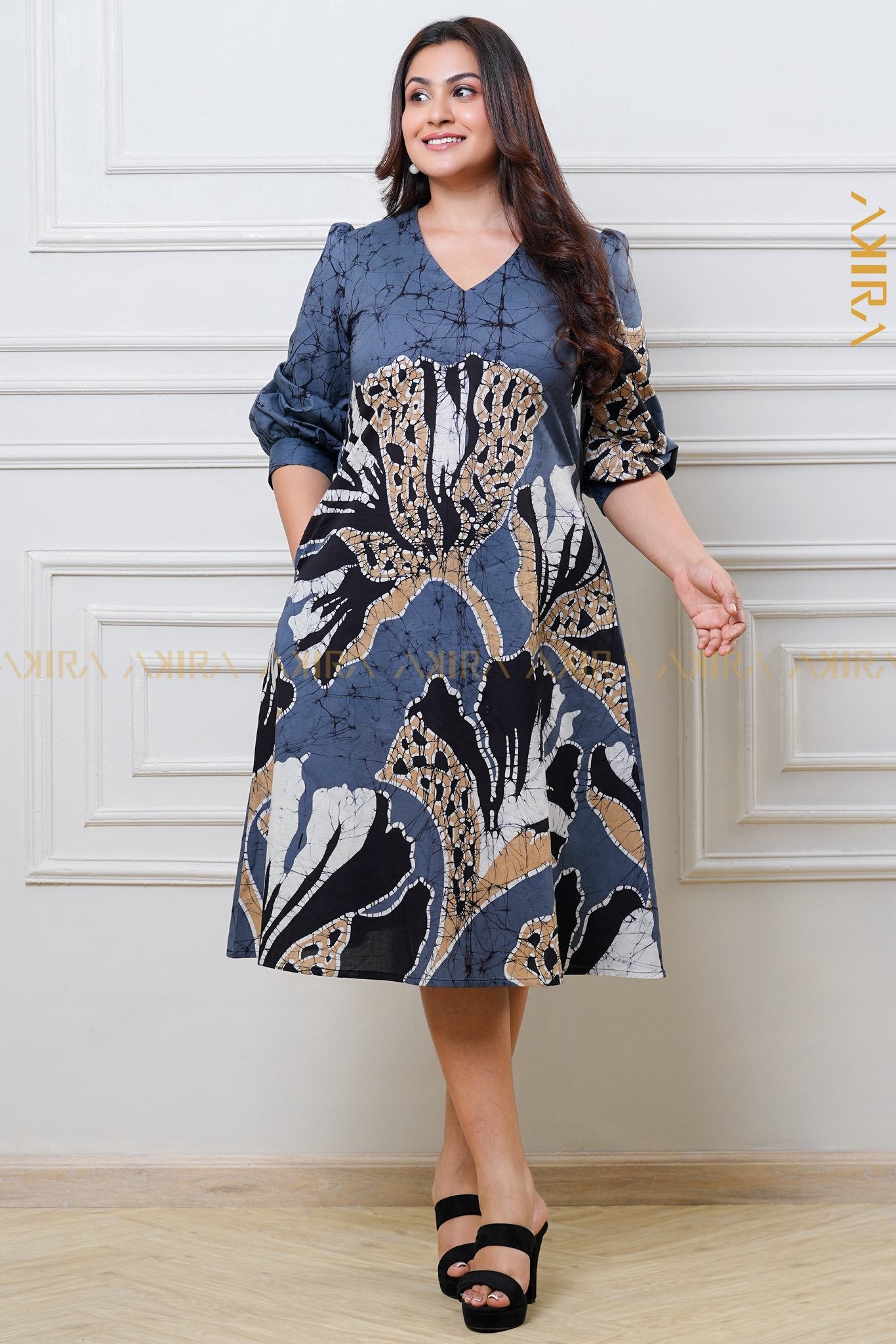 Dahlia grace batik dress